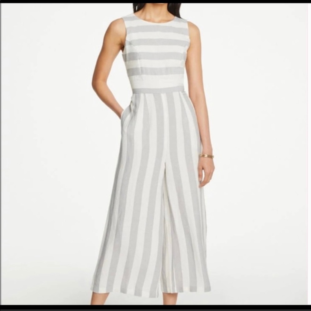 Sleeveless jumpsuit